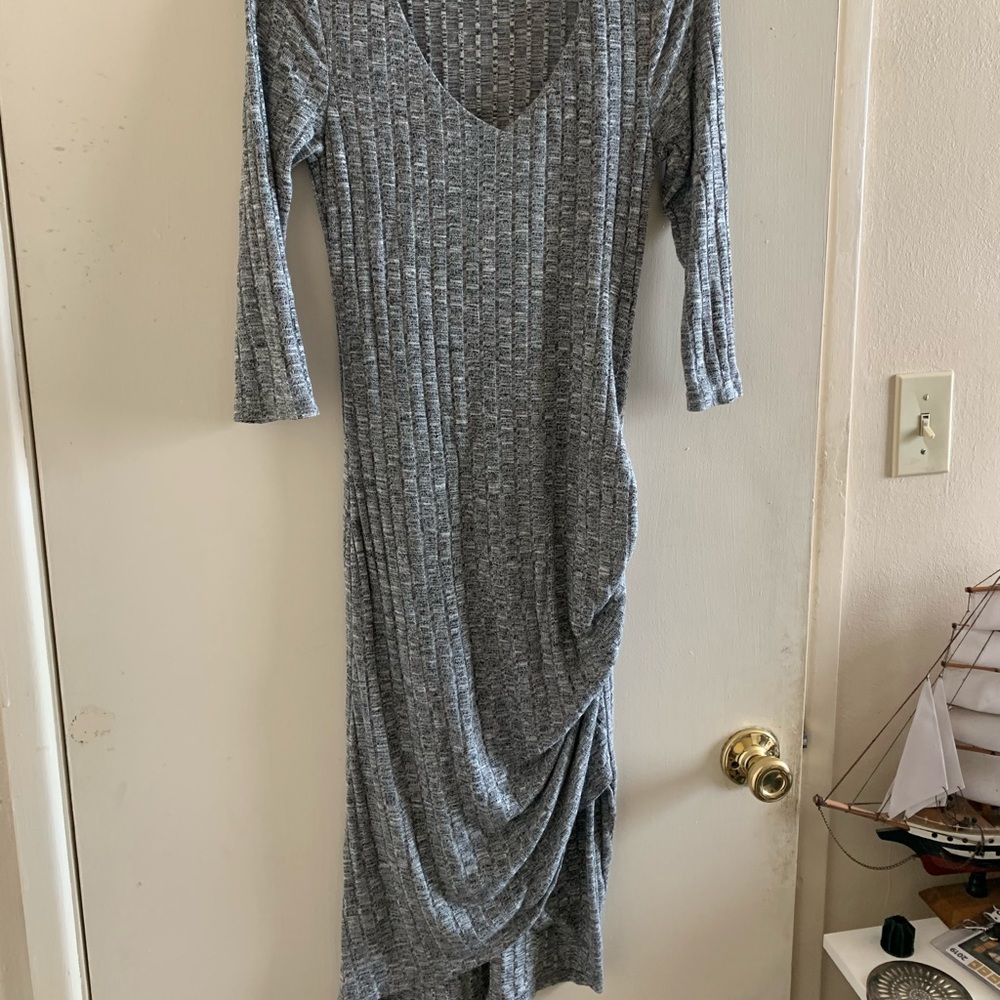 Grey quarter sleeve dress